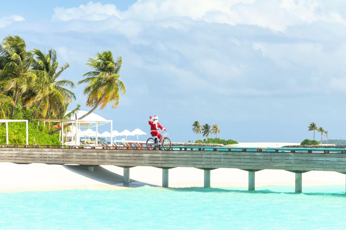 Sun-kissed festive escape at The Standard, Maldives: Get ready for your year-end ho-ho-holiday