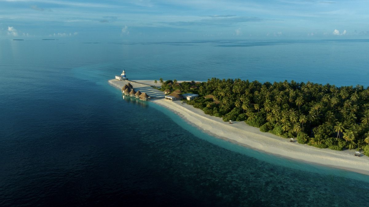 InterContinental Maldives Maamunagau Resort unveils new padel court